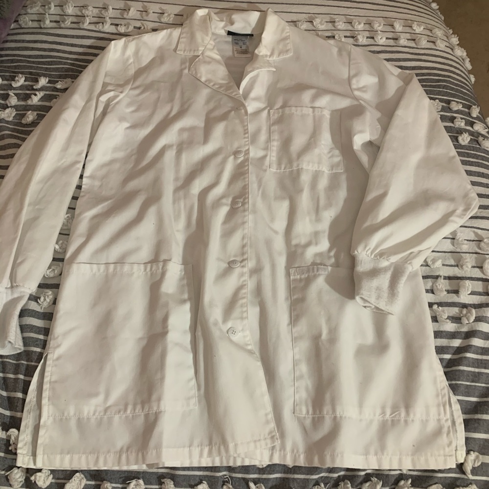 Women’s lab coat
